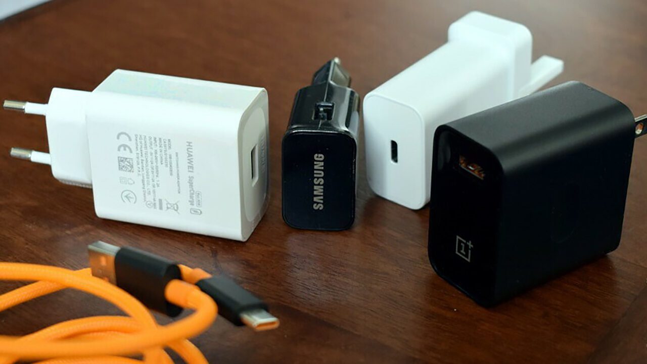 راهنمای خرید شارژر و کابل شارژ انواع گوشی های موبایل